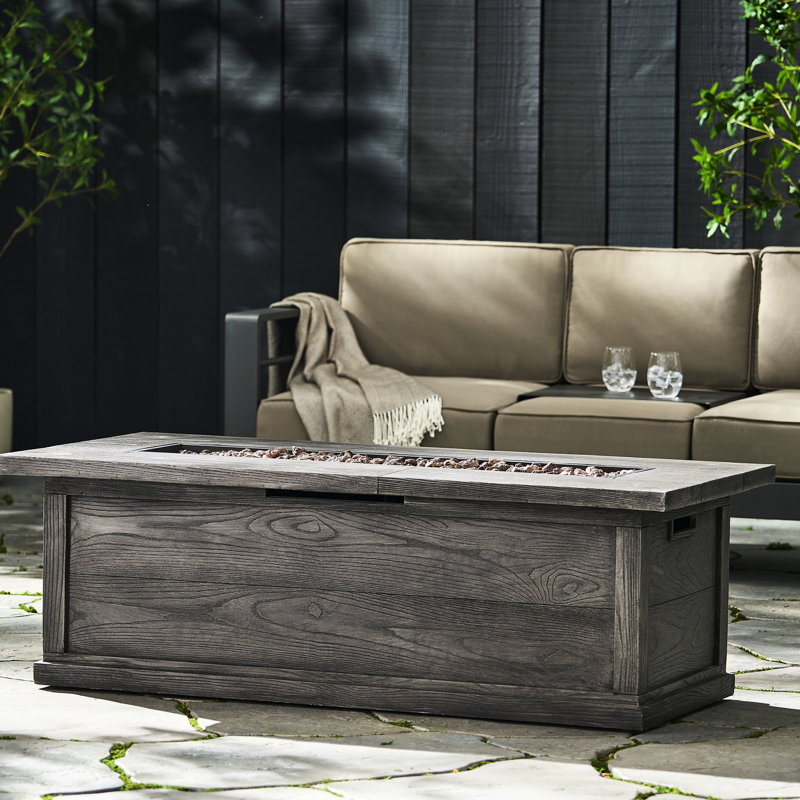 Foyer au propane gris en bois de 56 po, 50 000, béton - Up Your Outdoor Nights Pit