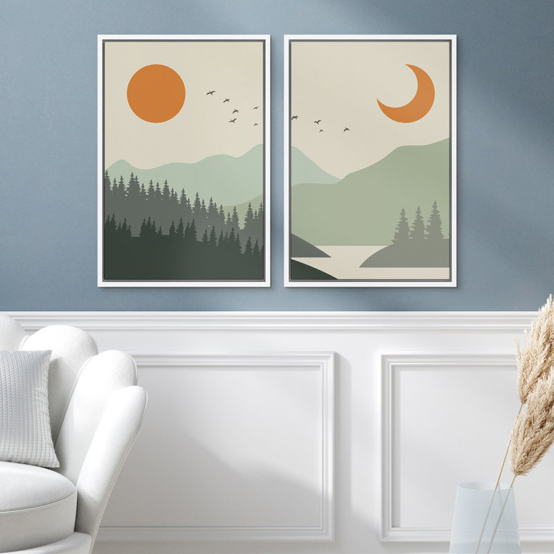 Sun and Crescent Moon Over Green, H 24 po x l 32 po x P 1,5 po, Blanc