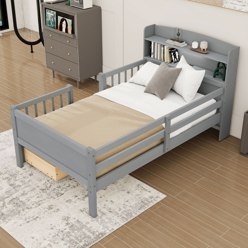 Lit plateforme simple en bois avec tablettes intégrées, éclairage à DEL et ports de charge, Gris