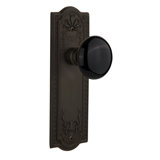 Meadows Plate with Black Porcelain Door Knob