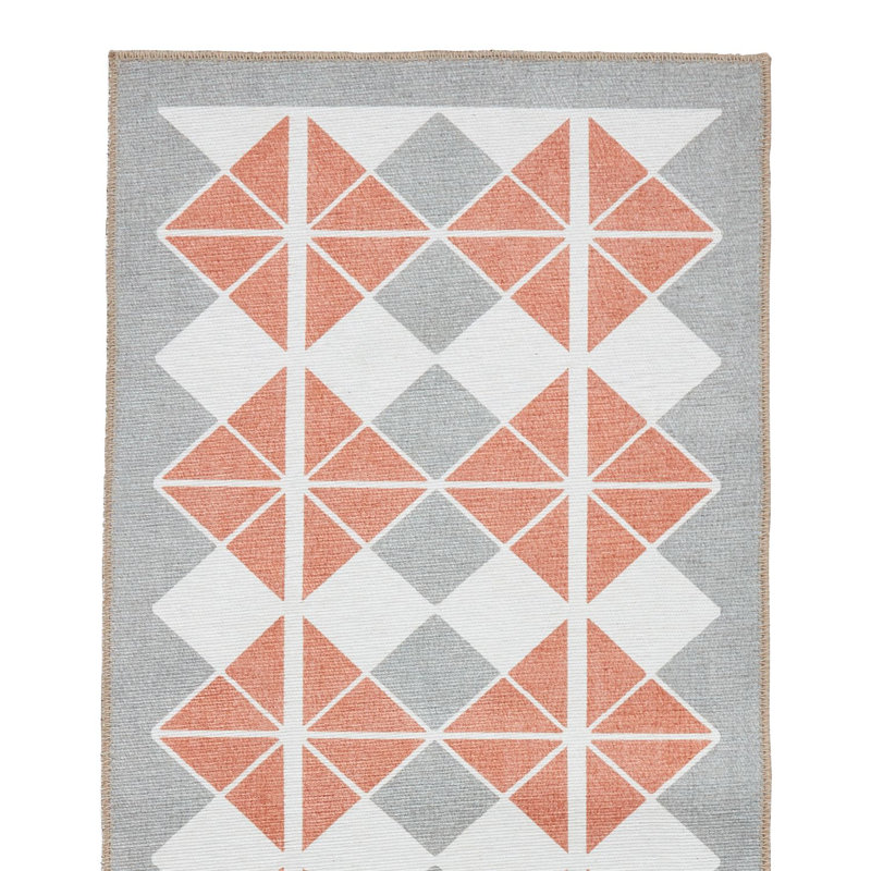Victoria Area Rug, Rectangle 61 x 120cm