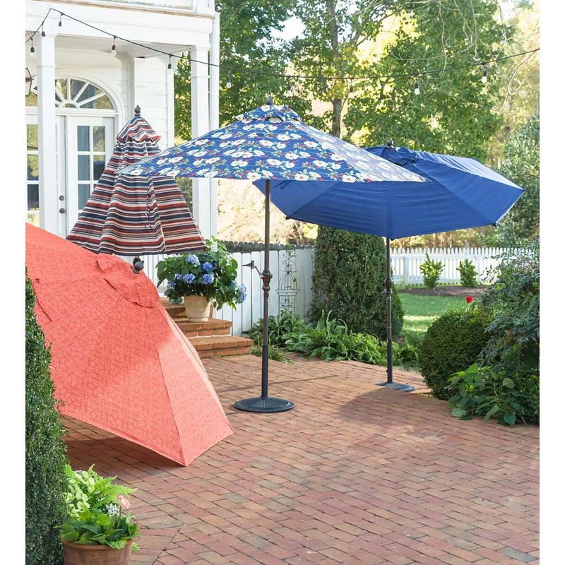 Black Cast Iron 50 lb Umbrella Base Stand