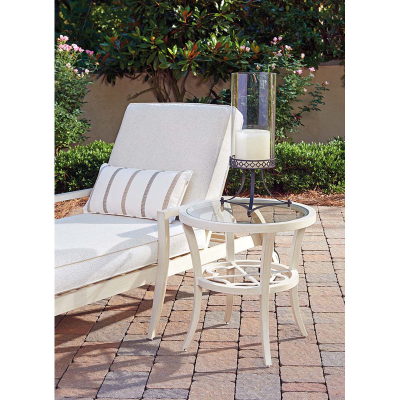 Elegant Ivory and Gold Quatrefoil 24" Round End Table