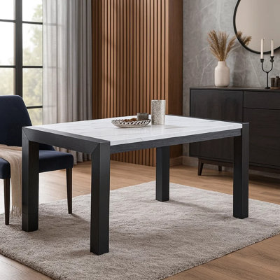 Table de salle à manger Shry, plateau en faux marbre angulaire, bois gris, 66 po