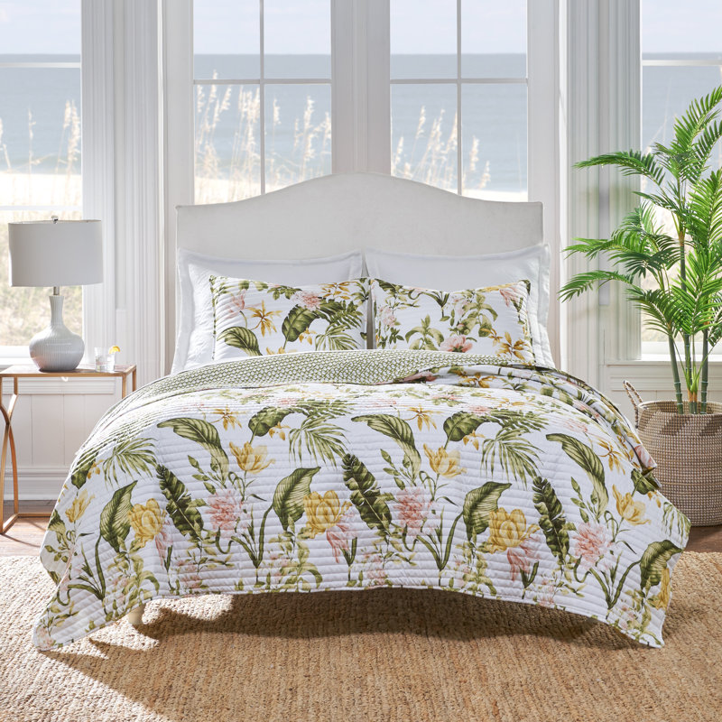 Ravilla Twin Quilt Set