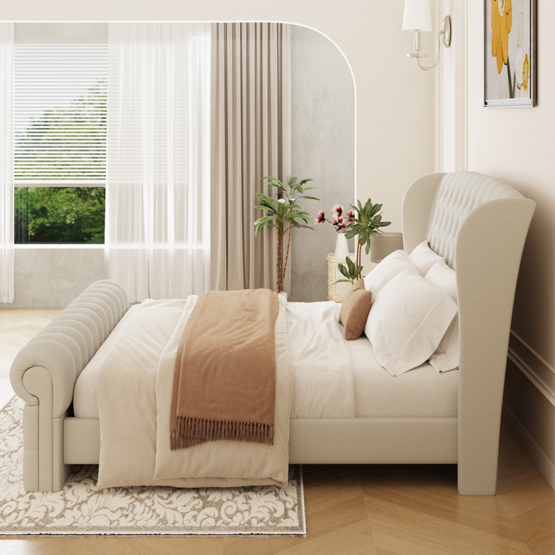 Lit plateforme tapissier avec tête de lit à oreilles en chenille / velours Mieya, Roi, Beige