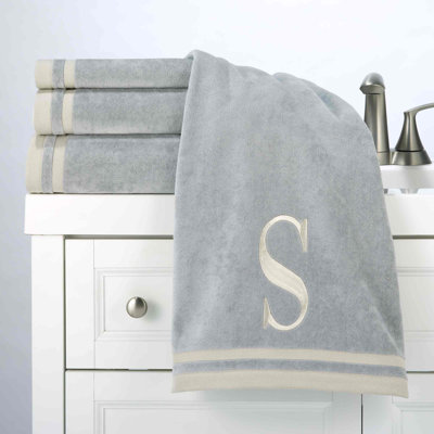 IVR/GLD Monogram Towel Set