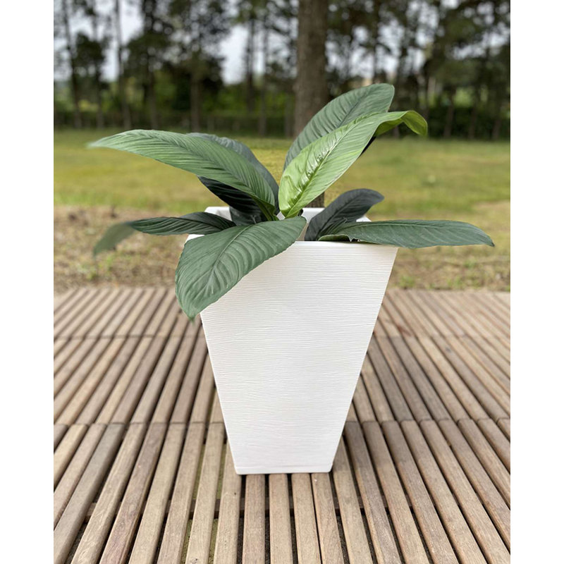 Pot à fleurs en résine Zurique, Blanc, H 21,65 po x l 14,96 po x P 14,96 po