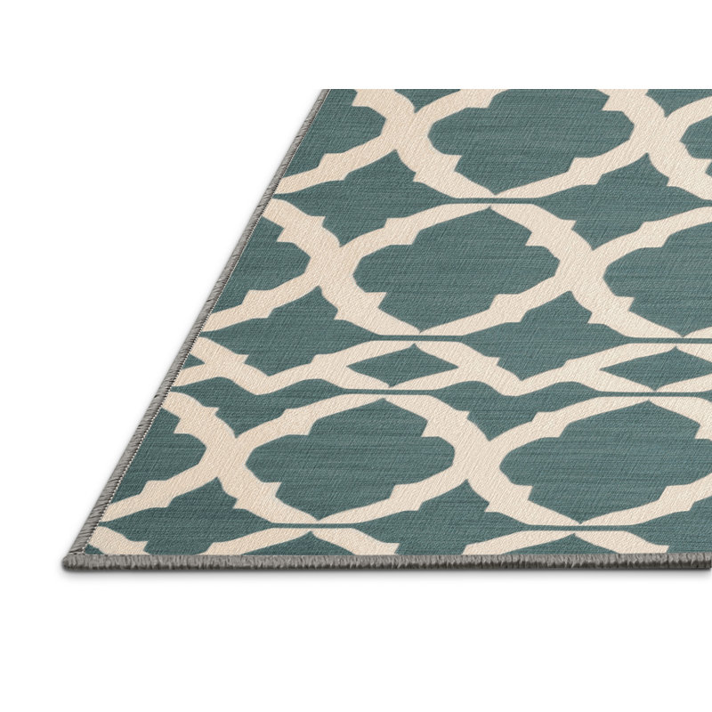Tapis gris en treillis lavable à la machine