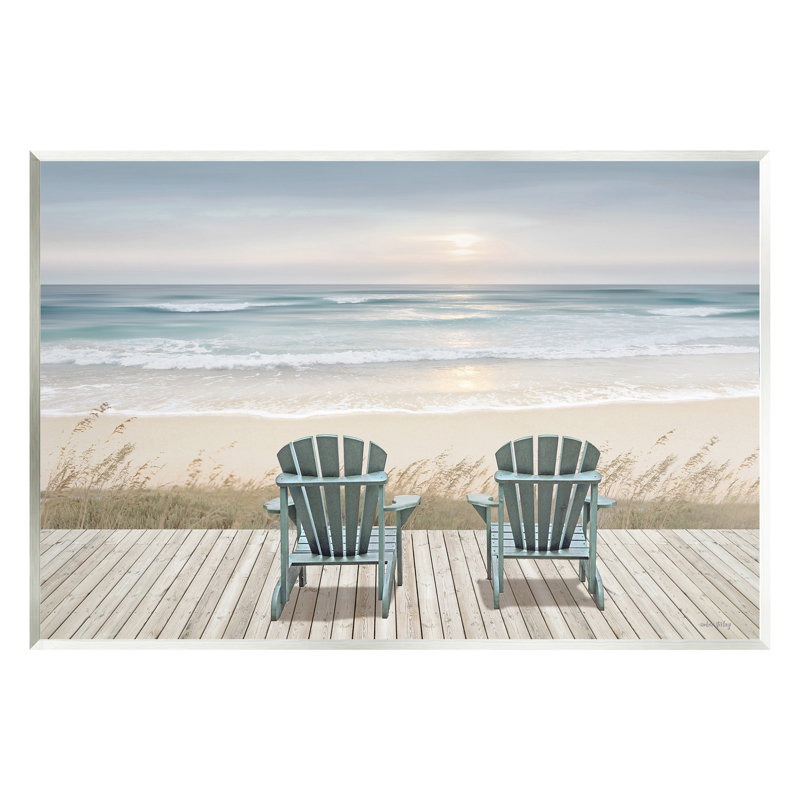 "Chairs with Beach Sunrise" par Amber Sterling, H 13 po x l 19 po