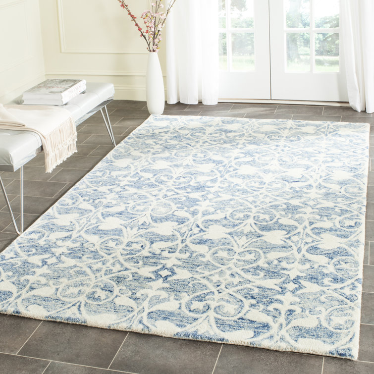 Dashanna Hand Tufted Wool Floral Rug