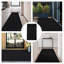 Tapis noir en polyester tissé à la machine Malayeka-568233168