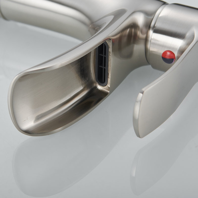 Robinet de salle de bain à une poignée et à un trou pour salle de bain , Nickel brossé