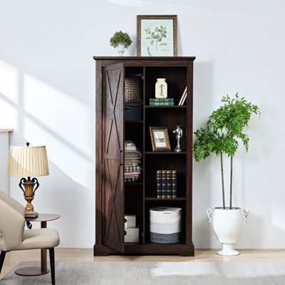 Grande armoire de rangement avec porte de grange rustique. Intérieur spacieux, polyvalent et polyvalent. L 39,11 po x l 16,01 po x H 74,4 po. Trois hauteurs de tablettes disponibles.