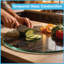 Harbour Housewares - Round Glass Chopping Board
