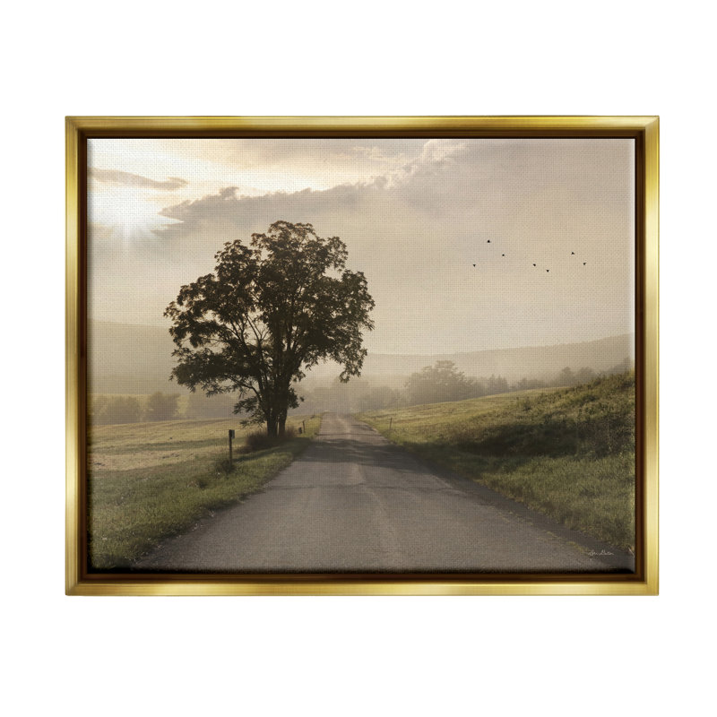 «Lone Tree Quiet Morning Road Country» par Lori Deiter, reproduction sur toile flottante, H 25 po x l 31 po x P 1,7 po