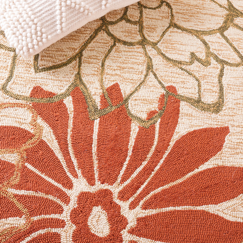 Aldford Hand Hooked Performance Floral Rug, Rectangle 5' x 7'