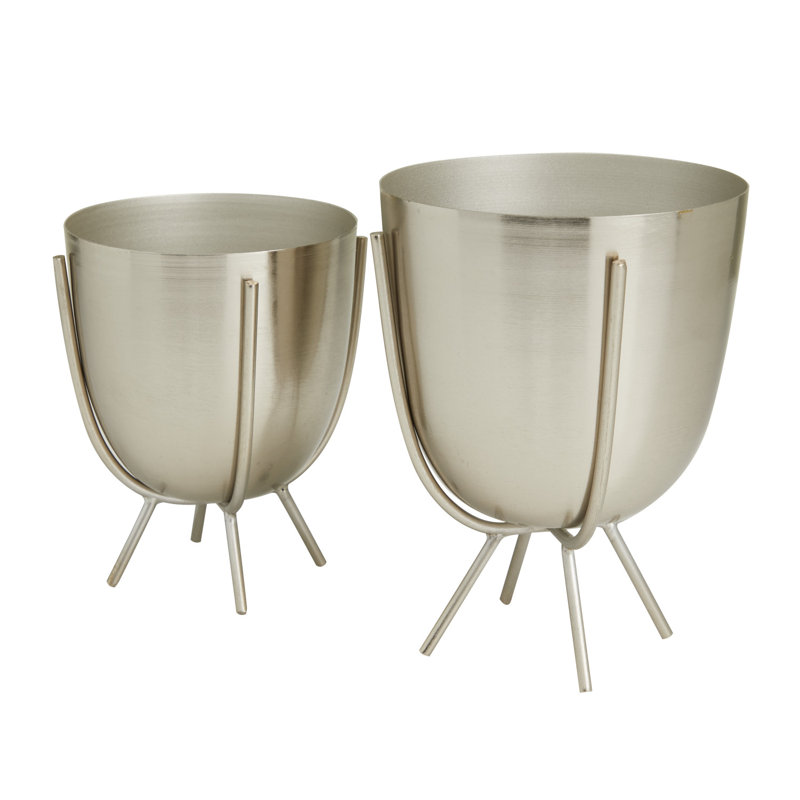 2 Piece Metal Small Indoor Outdoor Planter with Removable Stand Set, Silver