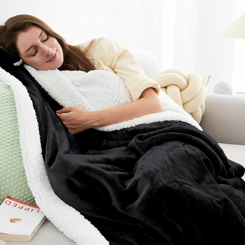 Sherpa Fleece Fur Thick Reversible Blanket Throw, 200cm x 150cm, Black