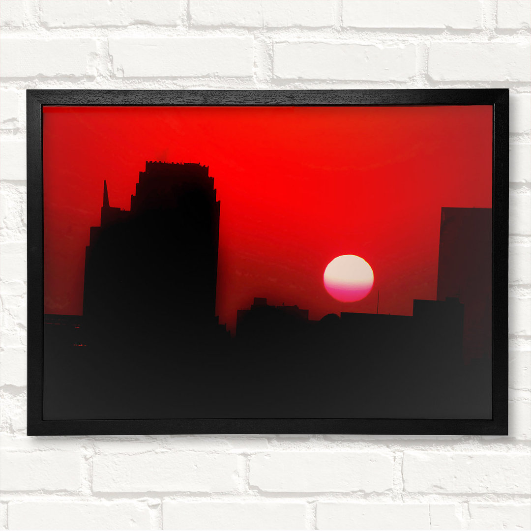 Red City Sundown - Geschlossener Eckrahmen Kunstdrucke auf Holz