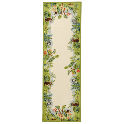 Hogle Hand Hooked Wool Floral Rug