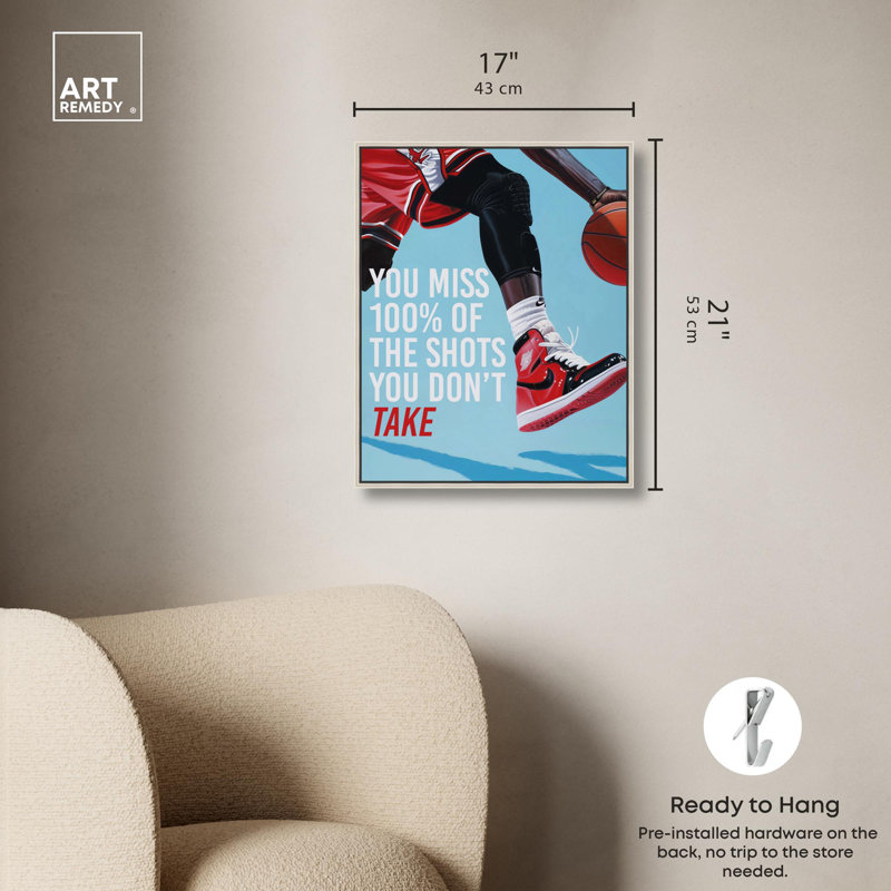 Toile d'athlète tirée de la mode Sneaker par Art Remedy, H 21 po x l 17 po x P 2 po, Encadrement argenté