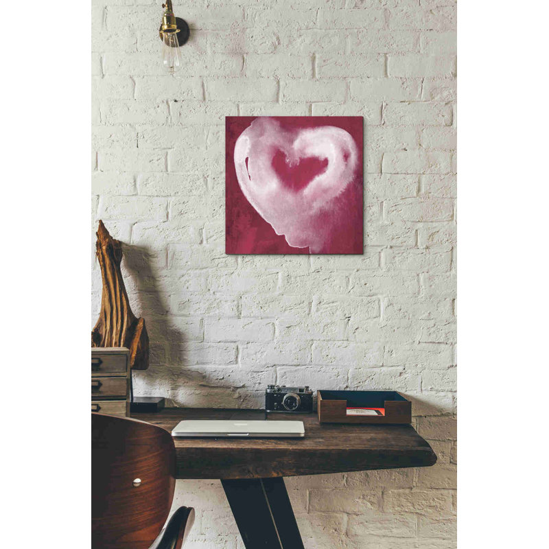 «Hot Pink Heart» par Linda Woods, art mural sur toile, H 12 po x l 12 po x P 0,75 po