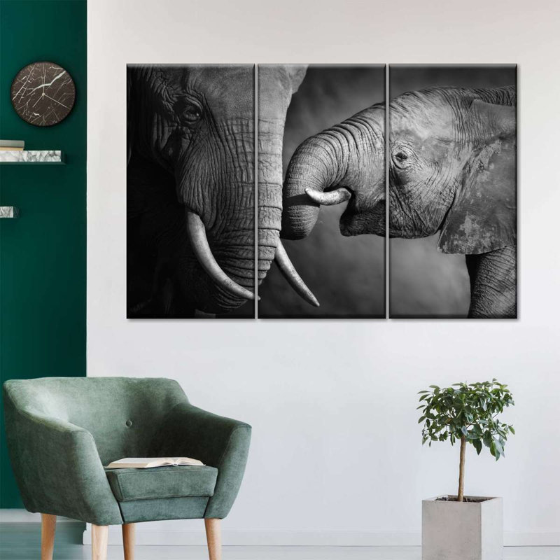 Éléphant 3 pièces d'affection sur toile, H 42 po x l 65 po x P 1,25 po