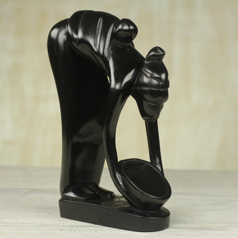 Vivere Figurines & Sculptures