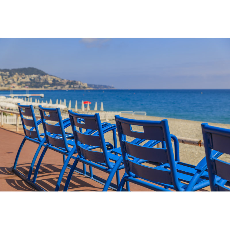 Blue Chairs - Photographie sur toile tendue, H 8 po x l 12 po
