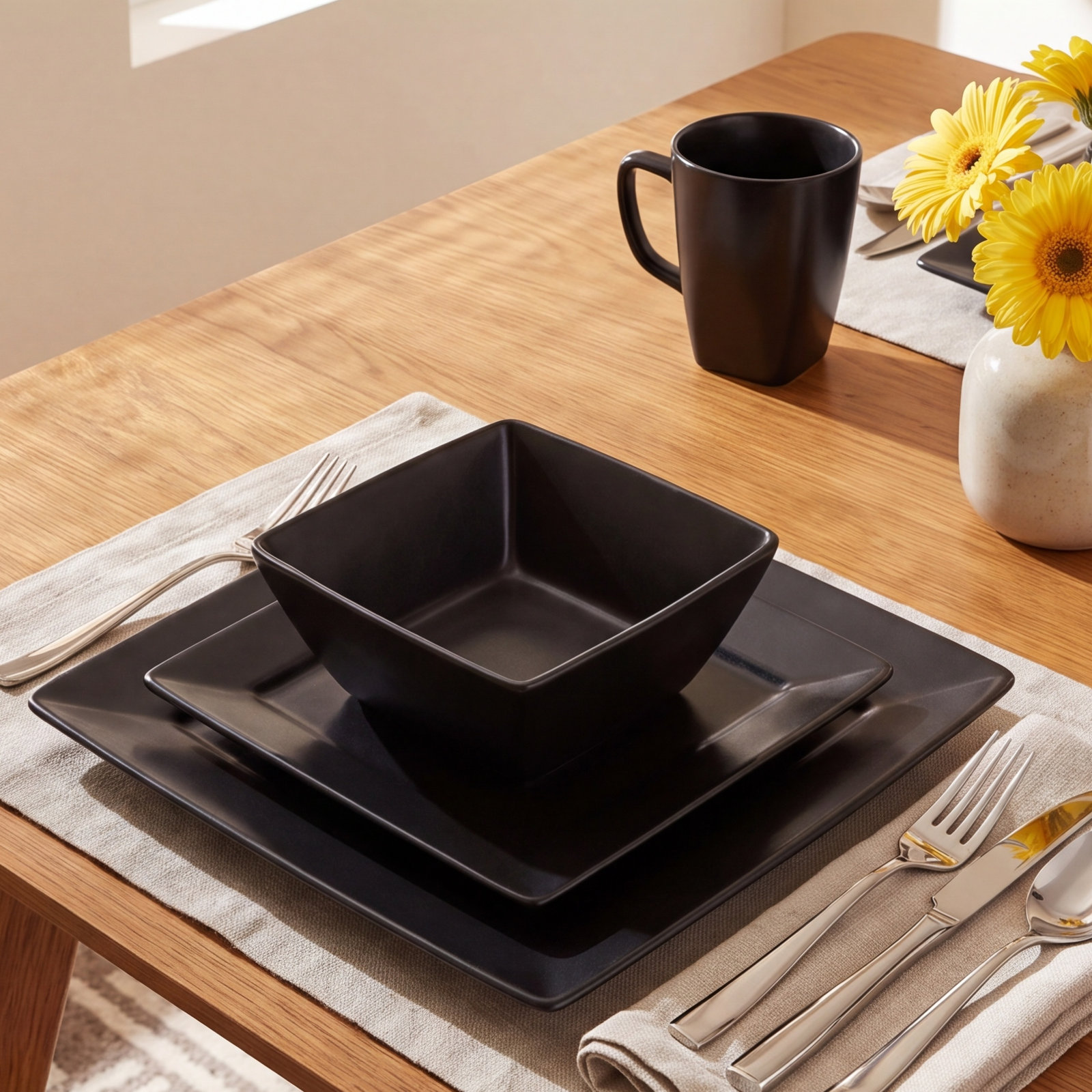 Gerson Porcelain China Dinnerware Set