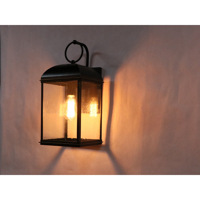 Lanterne murale noire Humansville Imperial, H 18,6 po x l 8,25 po x P 10 po