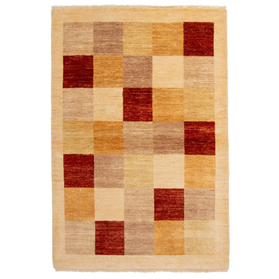 Tapis crème Jordyn 4 pi 2 po x 6 pi 1 po