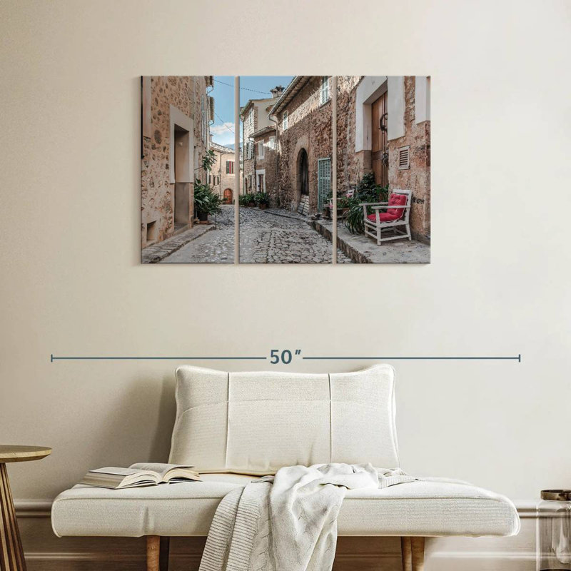 Rorry Cobbled Spanish Street, 24" H x 38" W