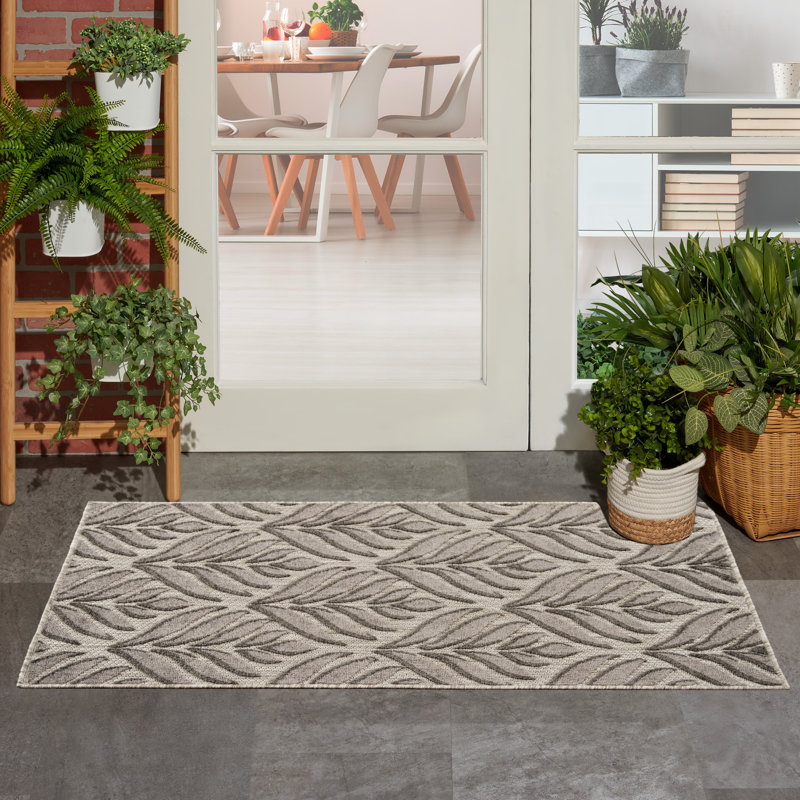 Rectangle Airabella Floral Machine Woven Polypropylene Indoor/Outdoor Area Rug in Gray/Ivory, Rectangle 2'8" x 4'