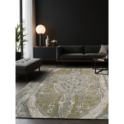 Tapis gris soyeux et moelleux