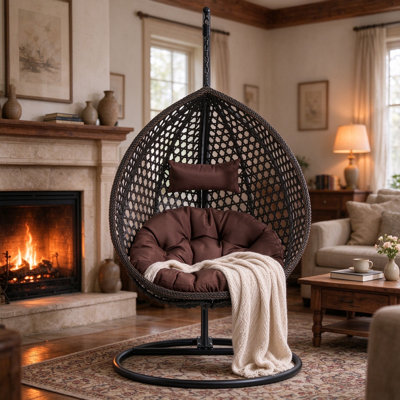 Fauteuil à œufs en osier avec support en C et support en C Chaviano Modern