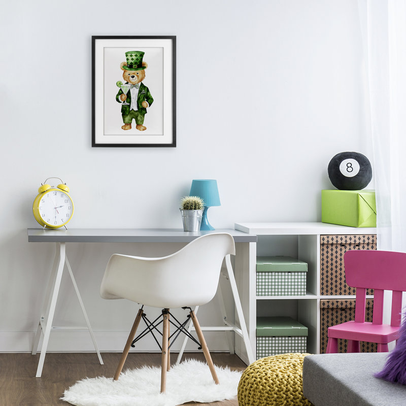«St. Patrick's Day», reproduction sous verre encadrée par Amy Hall, H 20 po x l 14 po, Cadre noir minuit