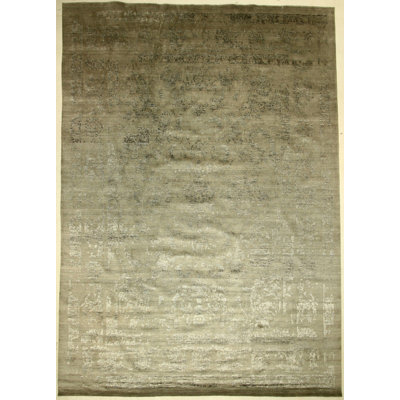 Area Rug in Silver