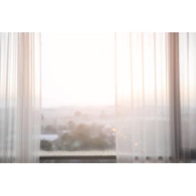 " Curtain Window "
