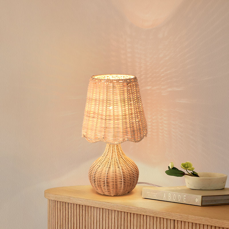 Petite lampe de table Austun, Beige, Rotin, Bouton-poussoir