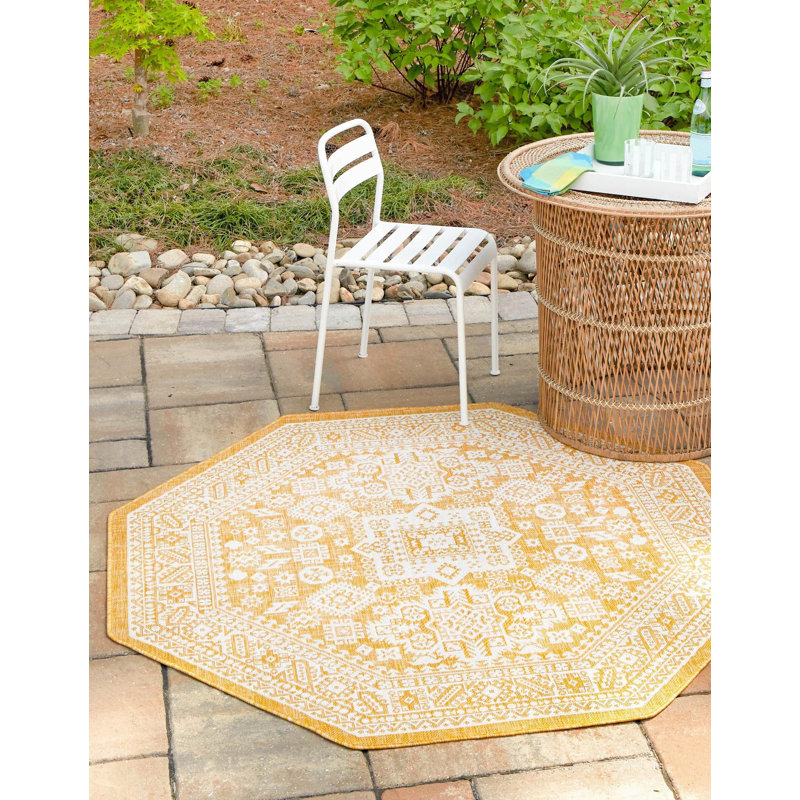 Tapis intérieur / extérieur brun Anaruth, Octogone 7 pi 10 po x 7 pi 10 po
