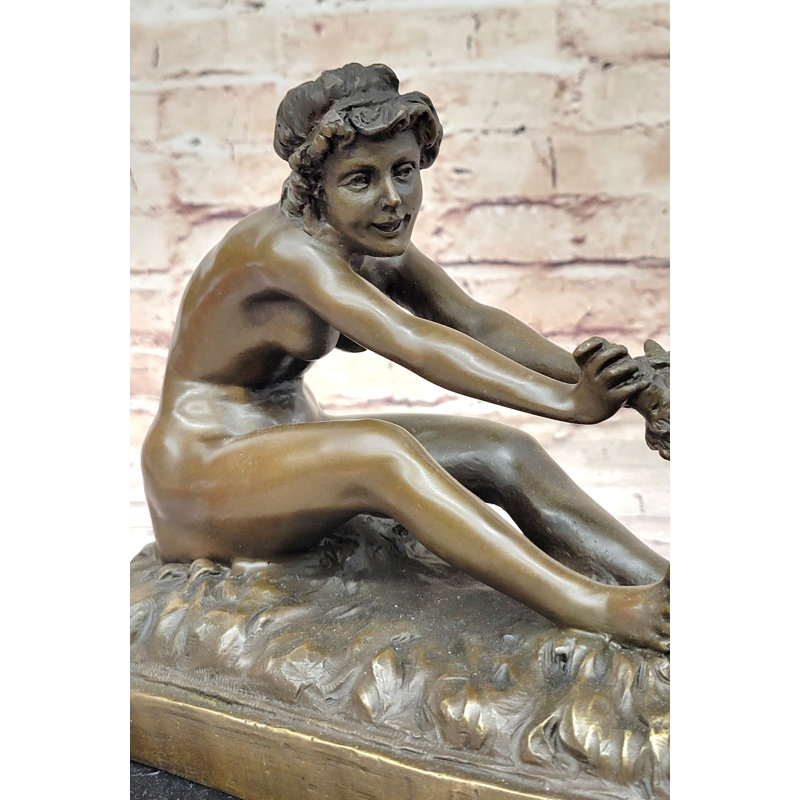 Figurines et sculptures