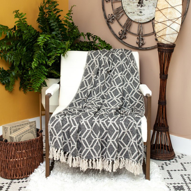 Parkland Collection Kat Casual Beige 52" x 67" Woven Handloom Throw