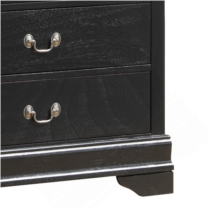 Charmant coffre de rangement traditionnel noir