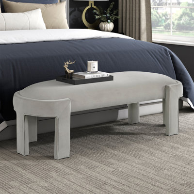 Banc rembourré élégant en velours taupe avec siège rembourré en mousse et tissu luxueux Comfort Home Furniture 1pc