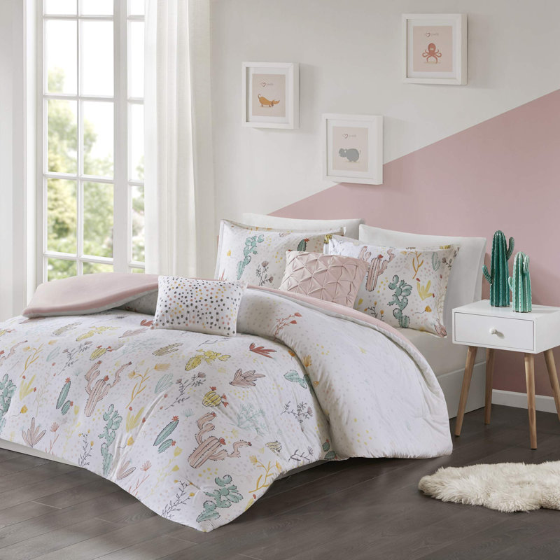 Polyester Floral Comforter Set
