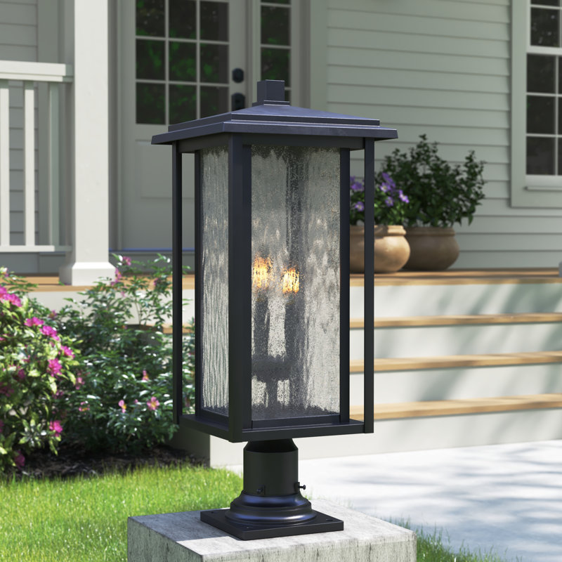 Luminaire à fixation sur mât câblé 3 lumières H 24,5 po Iwan, Noir