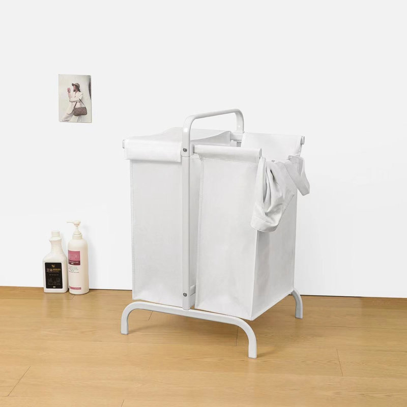 2 paniers à linge 110 l, panier en tissu blanc avec couvercle et cartes de tri pour les vêtements et grand bac de rangement spacieux