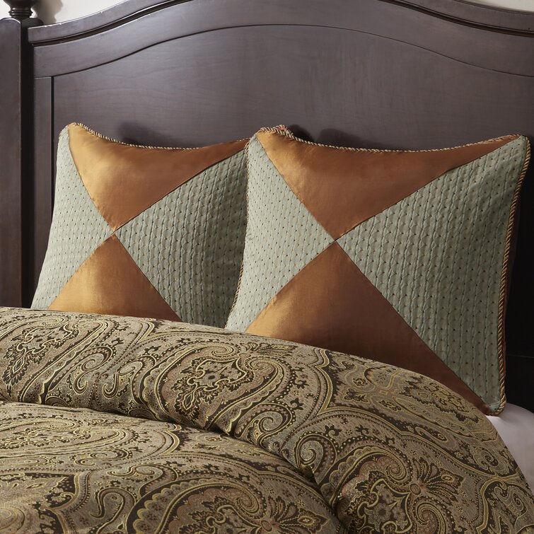 Hampton Hill Bedding MP10-4533 Bedroom Bellagio 7 Piece Jacquard Comforter  Set